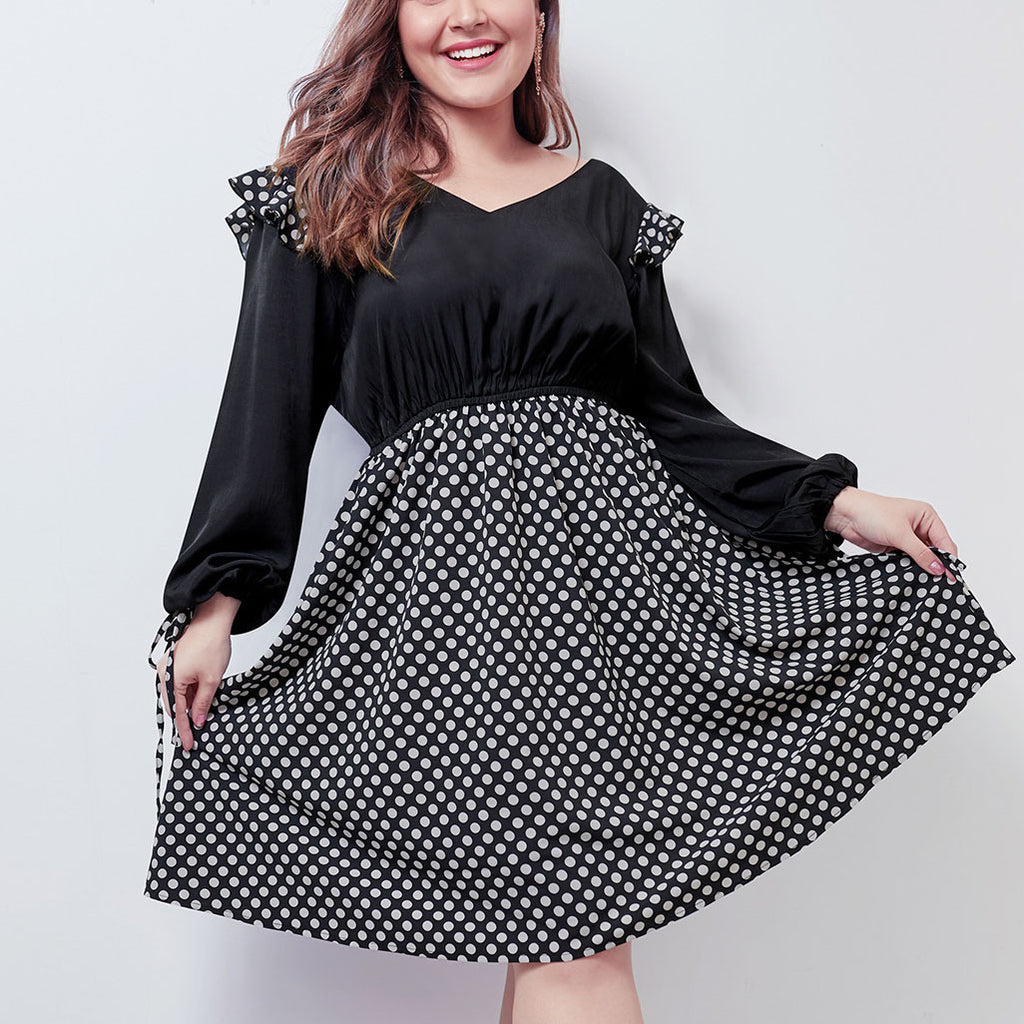 Large Size Women's New Wave Stitching Large Swing Skirt Front and Rear V-neck Bubble Long Sleeve Dress