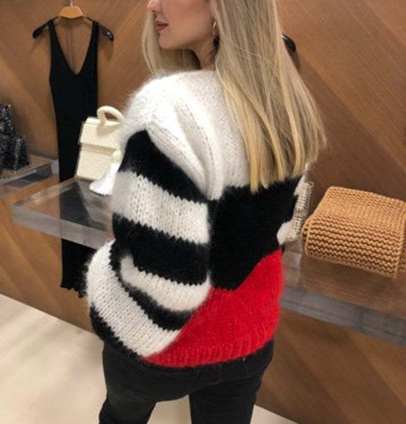 Women Classic Striped Contrast Sweater