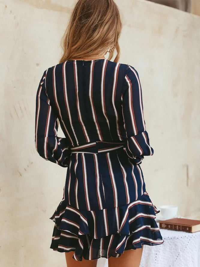 Striped Deep V-neck Long-sleeved Wavy Fashion Dress